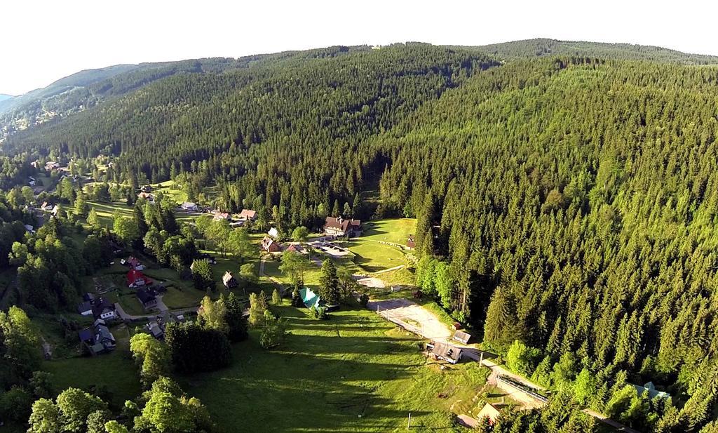 Hotel Perla Jizery Josefŭv Dŭl Exteriör bild