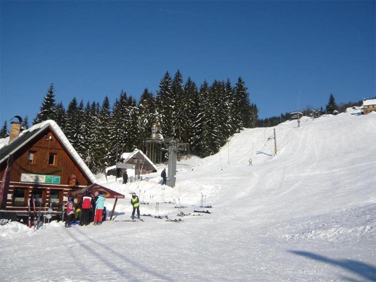Hotel Perla Jizery Josefŭv Dŭl Exteriör bild